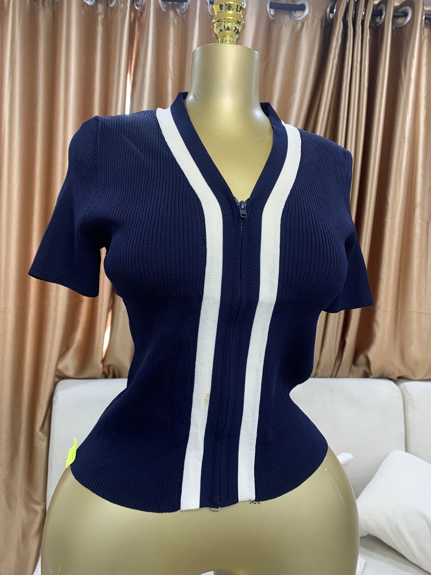 Zip up top MID999