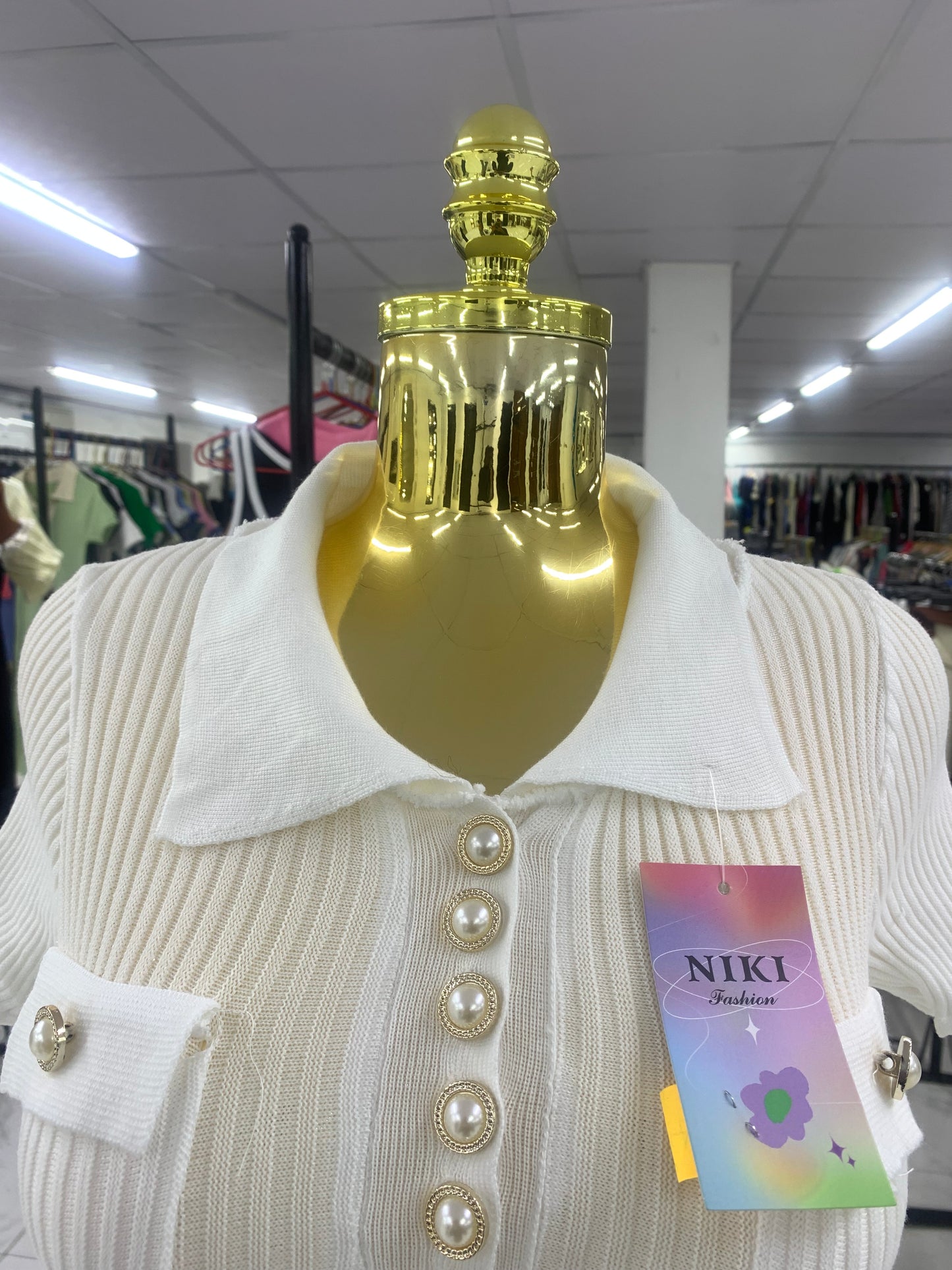 Niki short flare gown MIDE102
