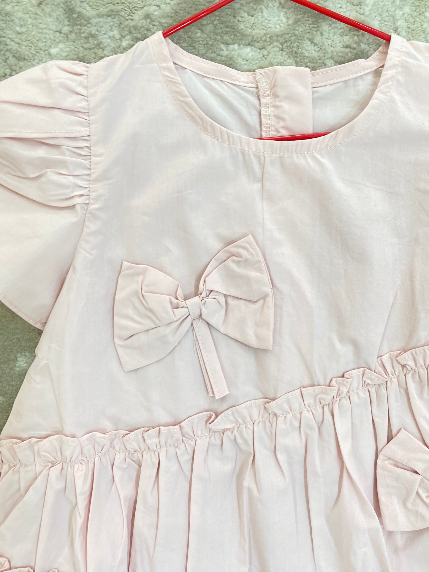 Children gown 106
