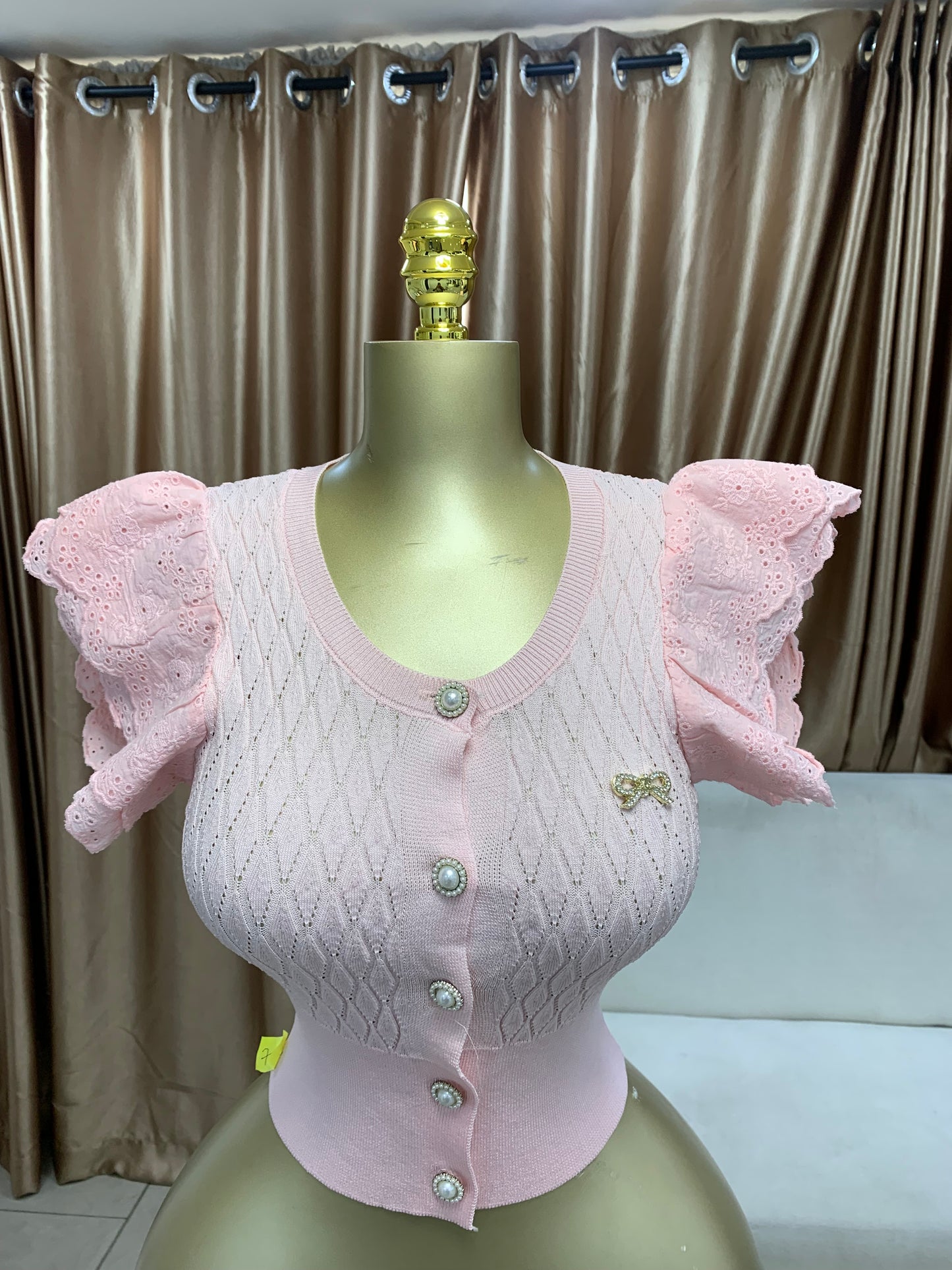 Lace sleeve bow top MID126