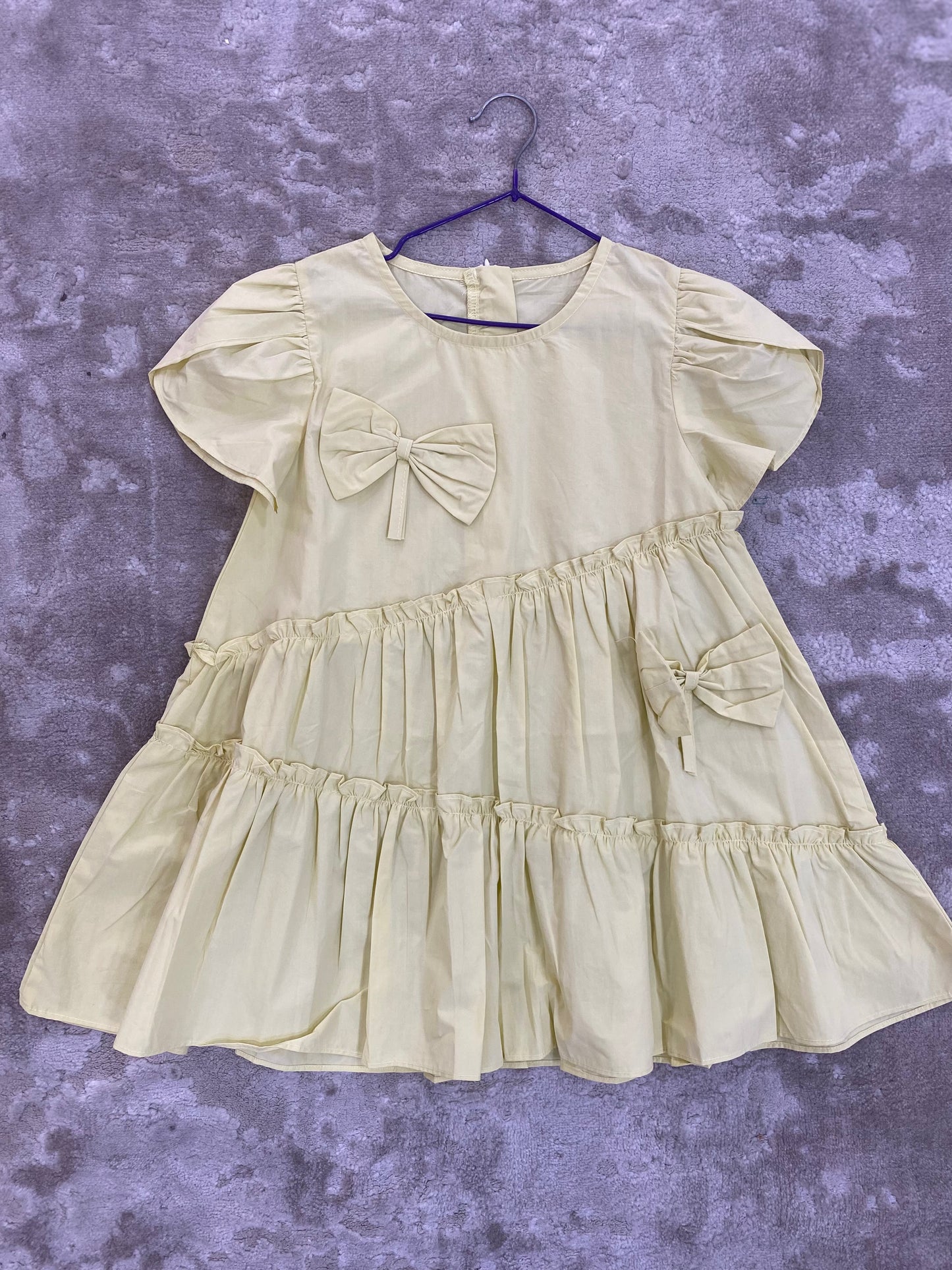Children gown 106