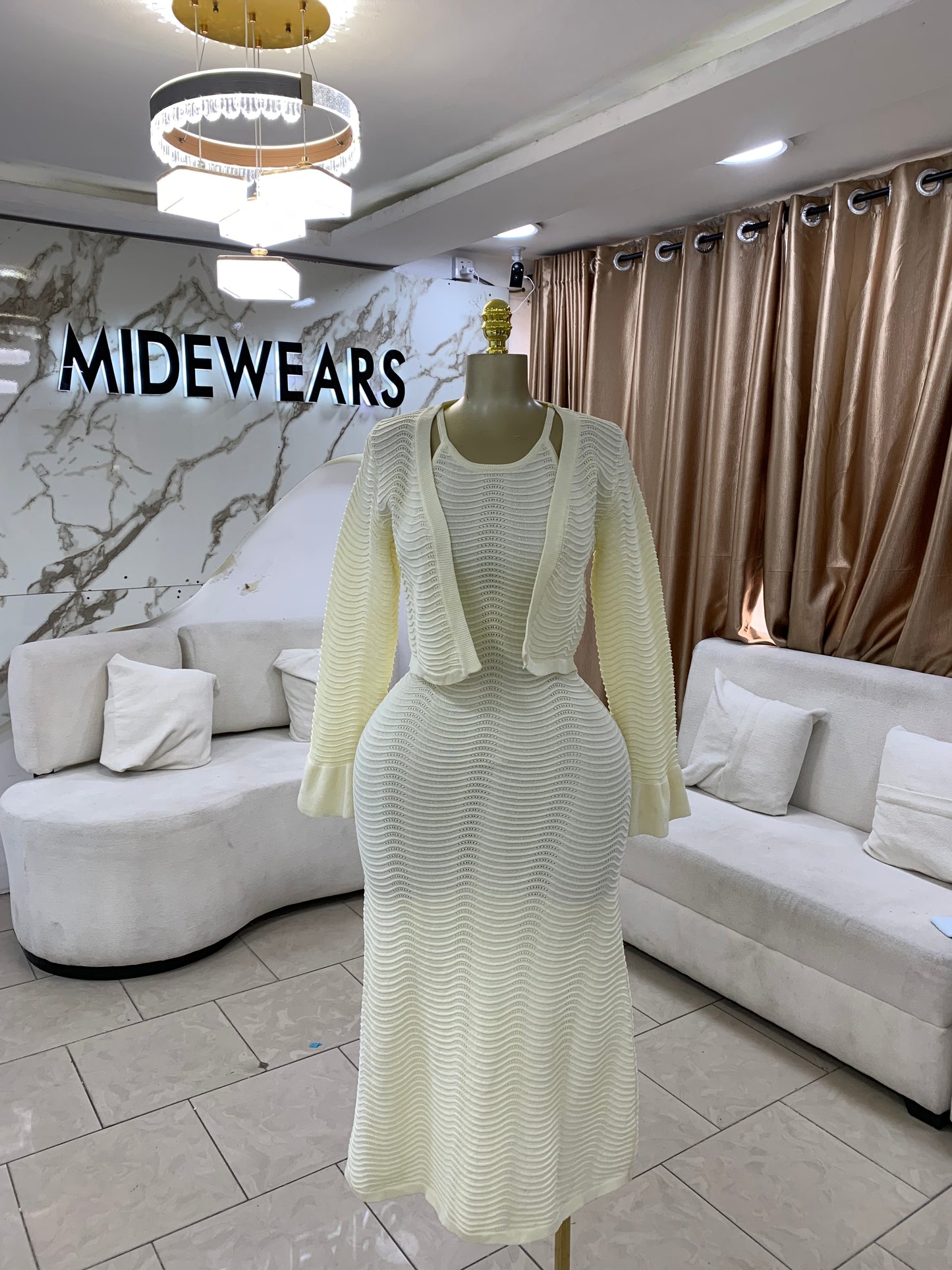 Swirl two piece set MID128