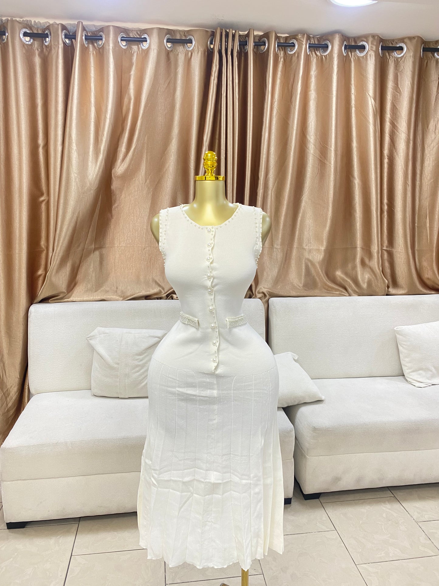 New idol bead gown