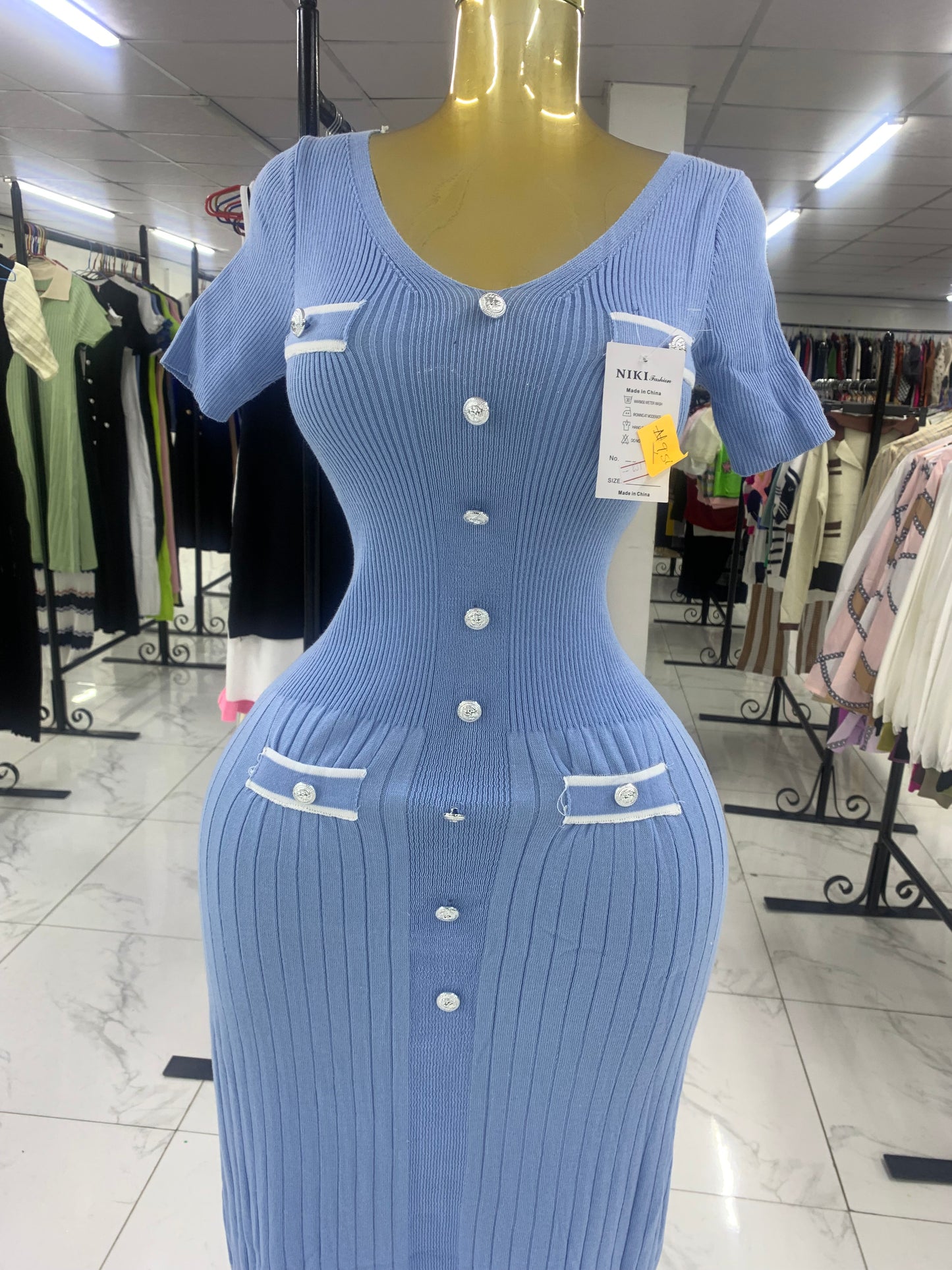 PB dress MID1882