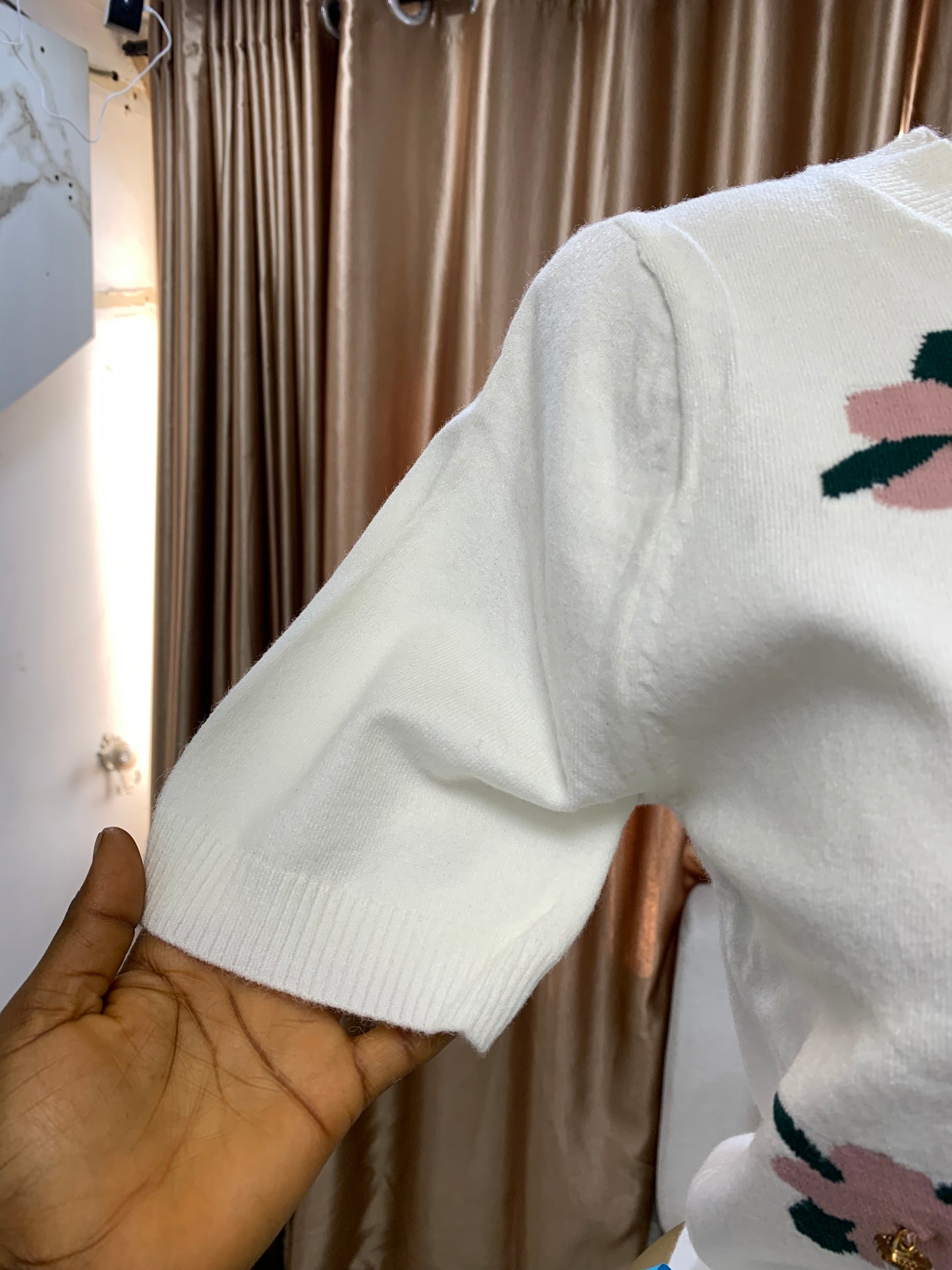 Flower button top