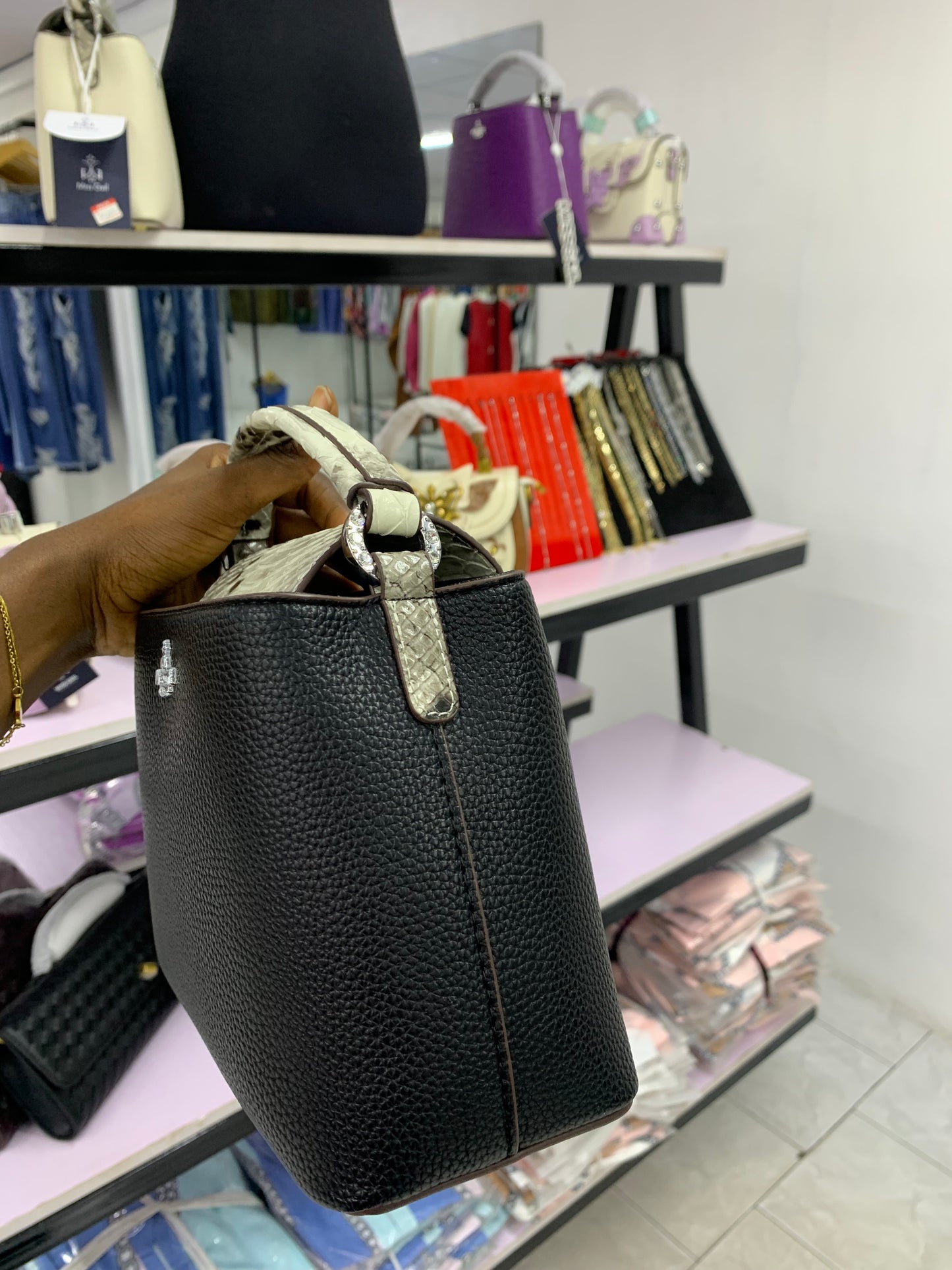 Miss Gail bag