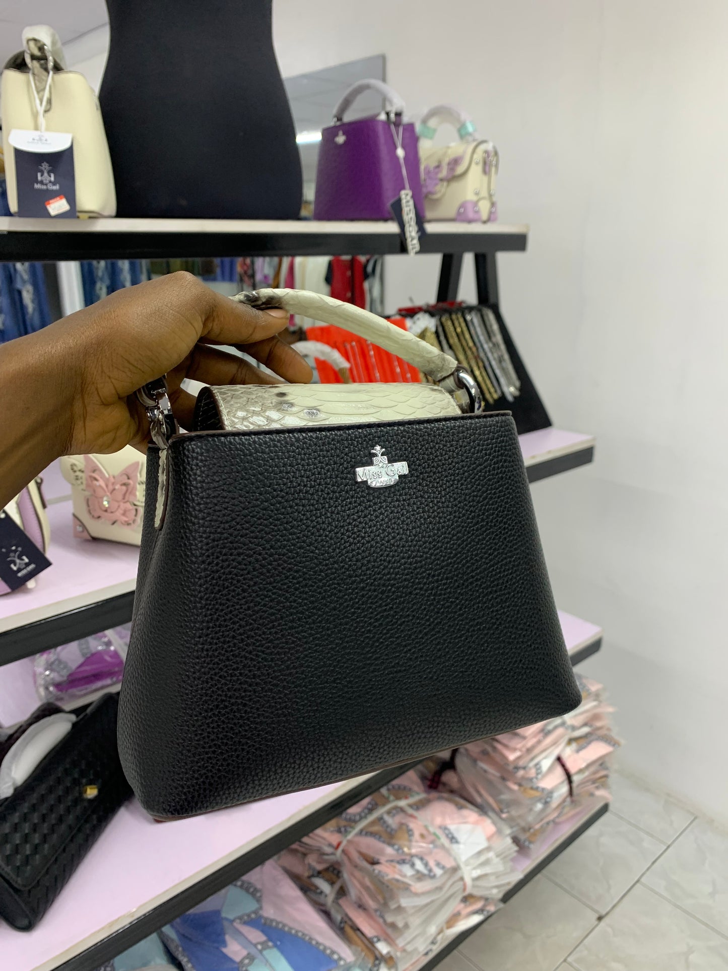 Miss Gail bag