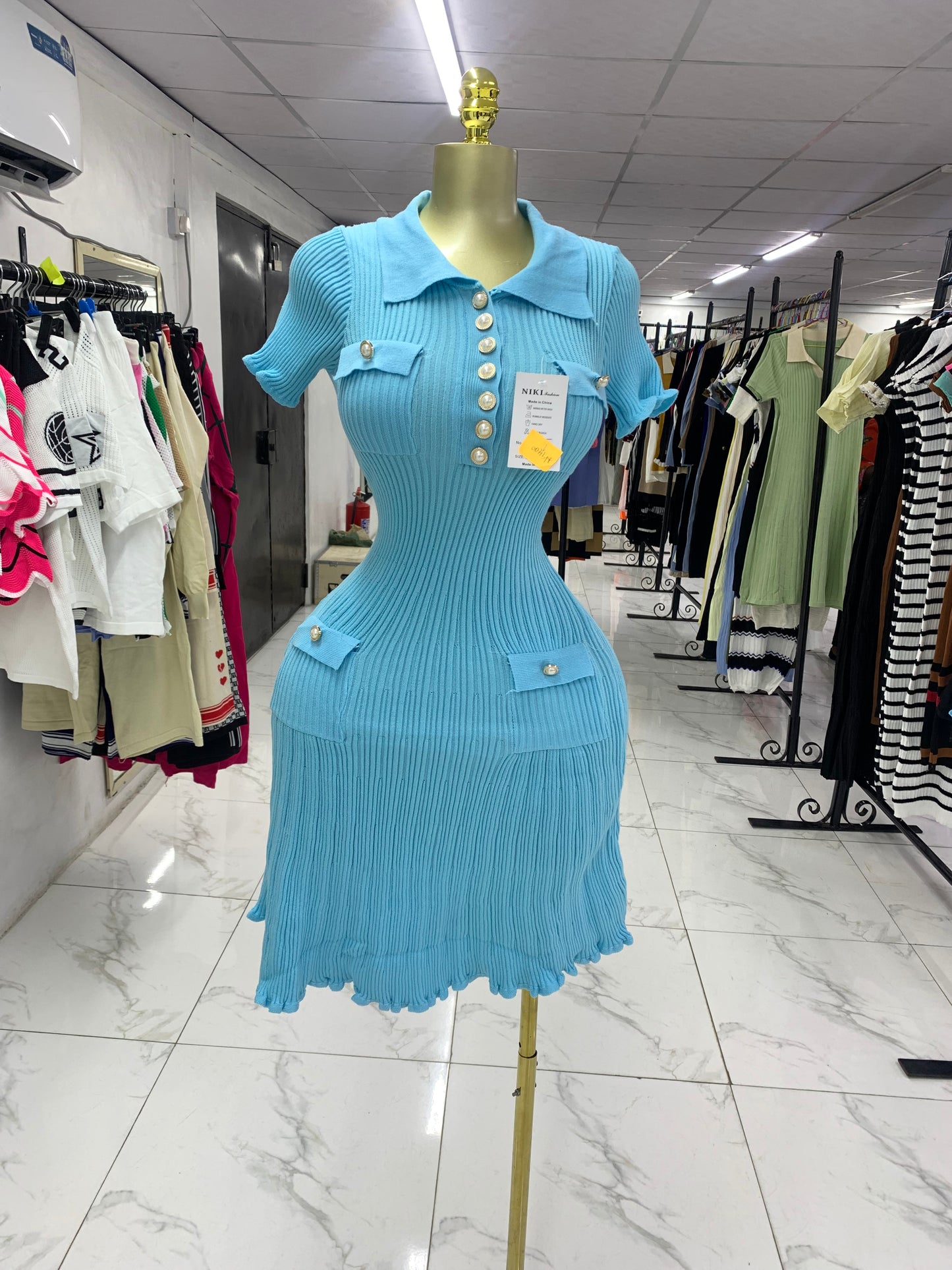 Niki short flare gown MIDE102