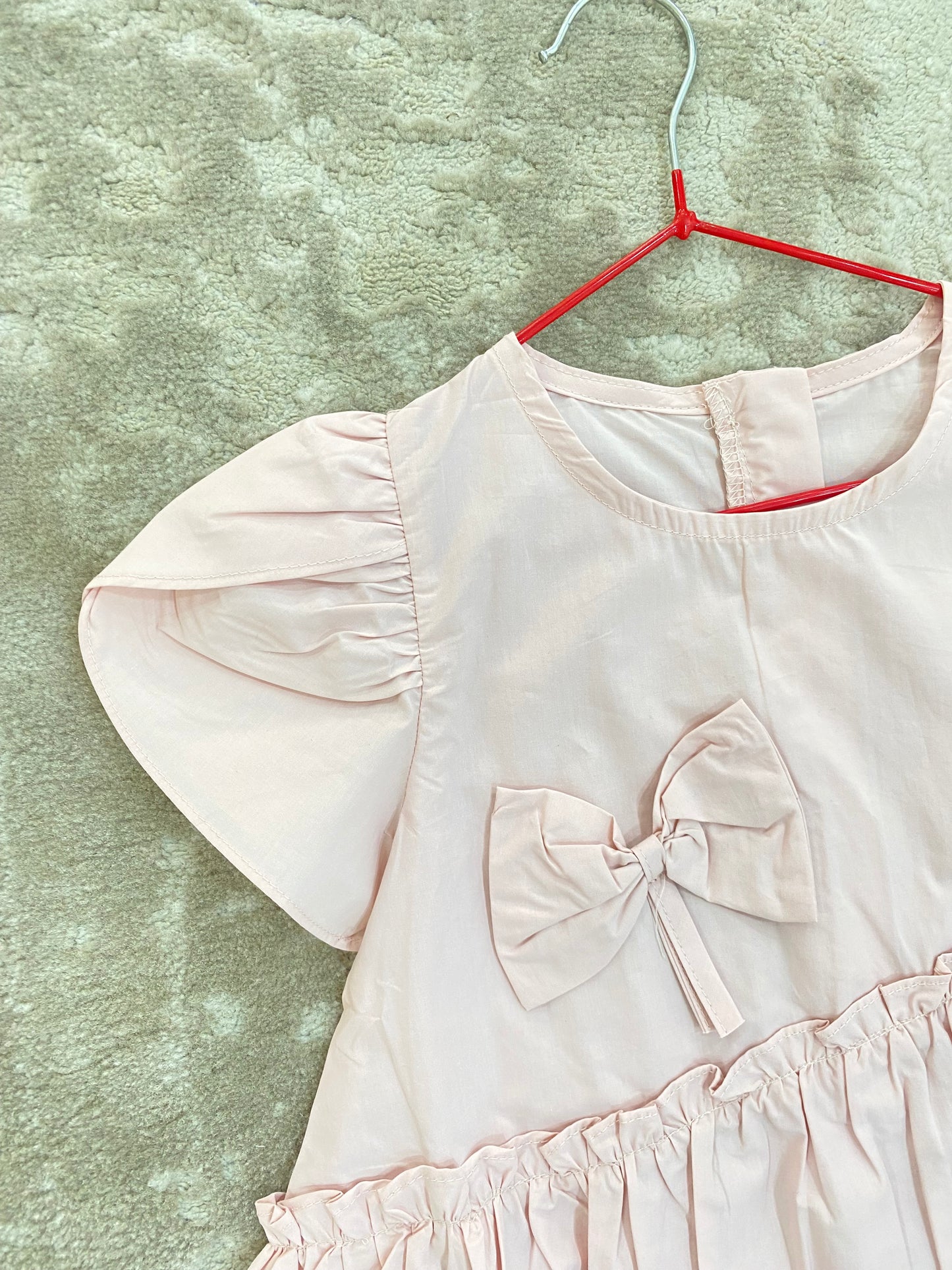 Children gown 106