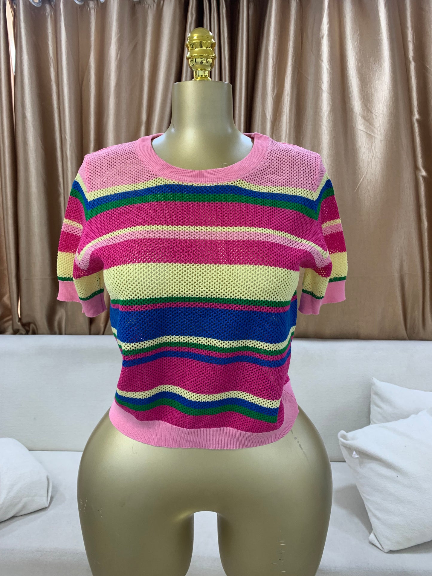 Multicolor knitted top