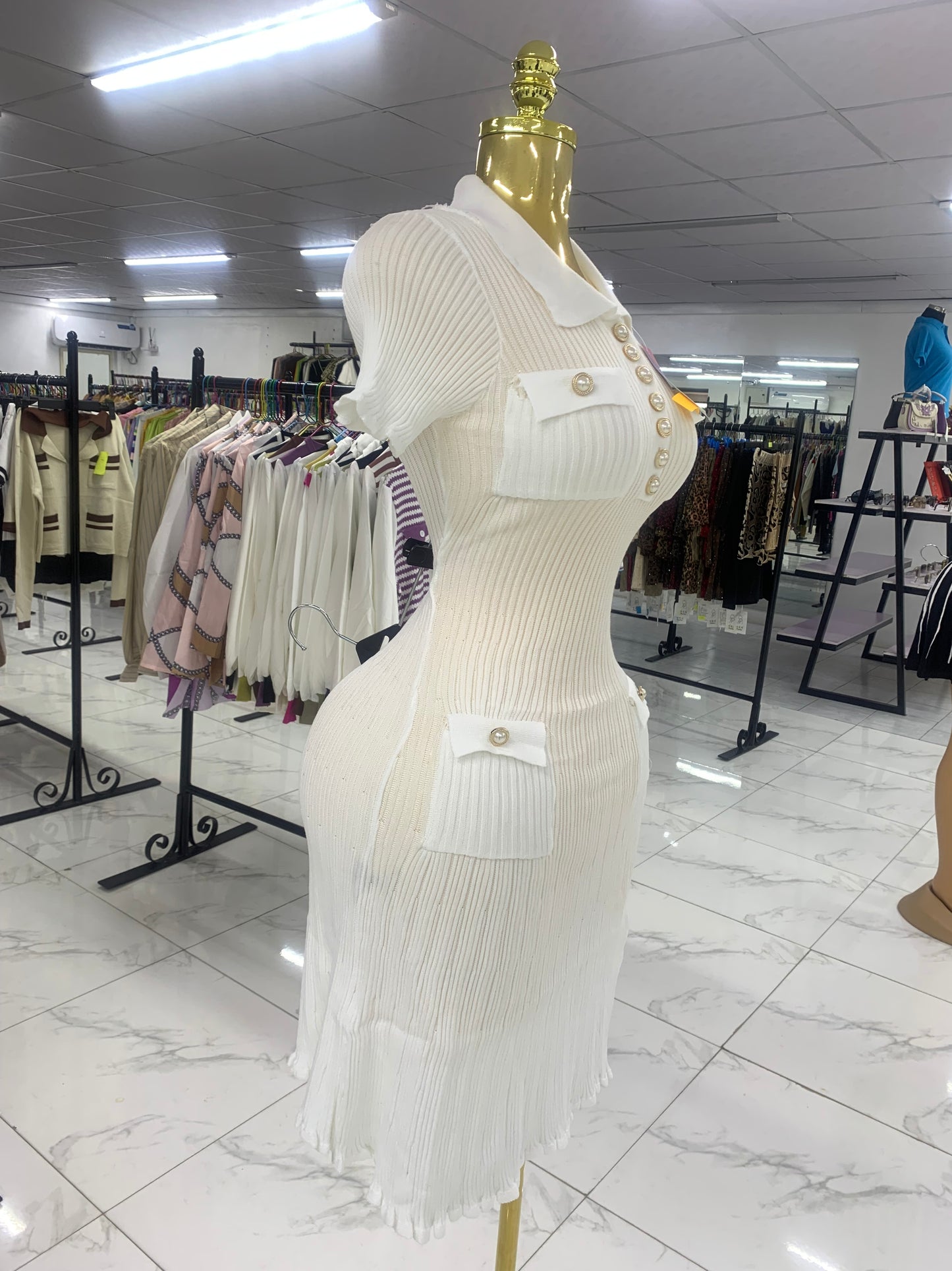 Niki short flare gown MIDE102