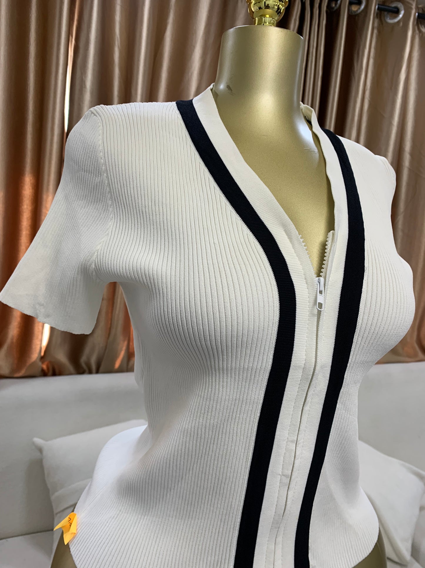 Zip up top MID999
