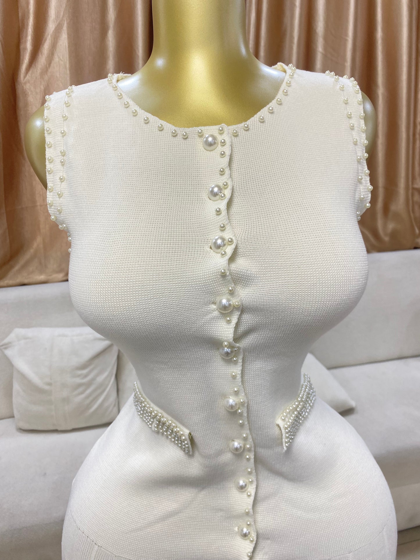 New idol bead gown