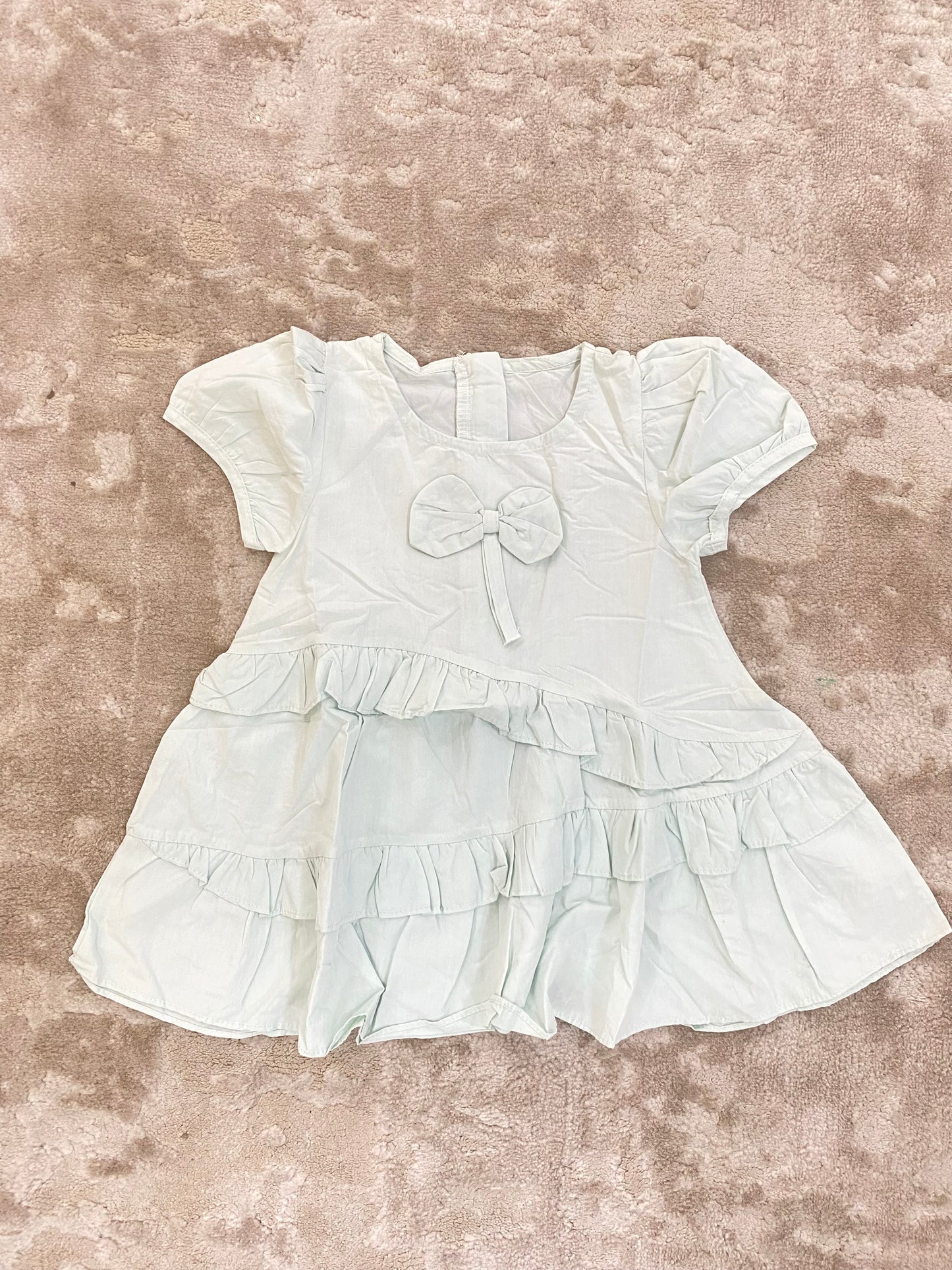 Children gown 109