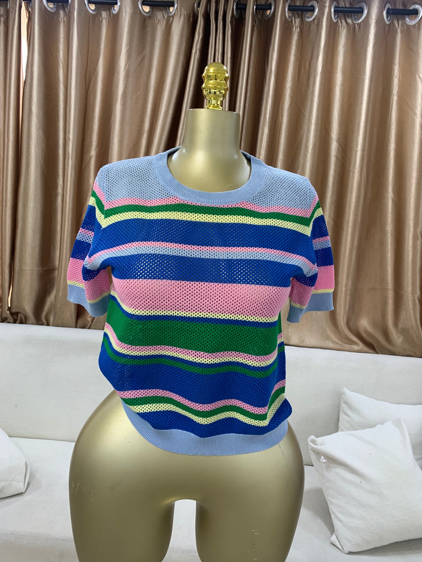 Multicolor knitted top