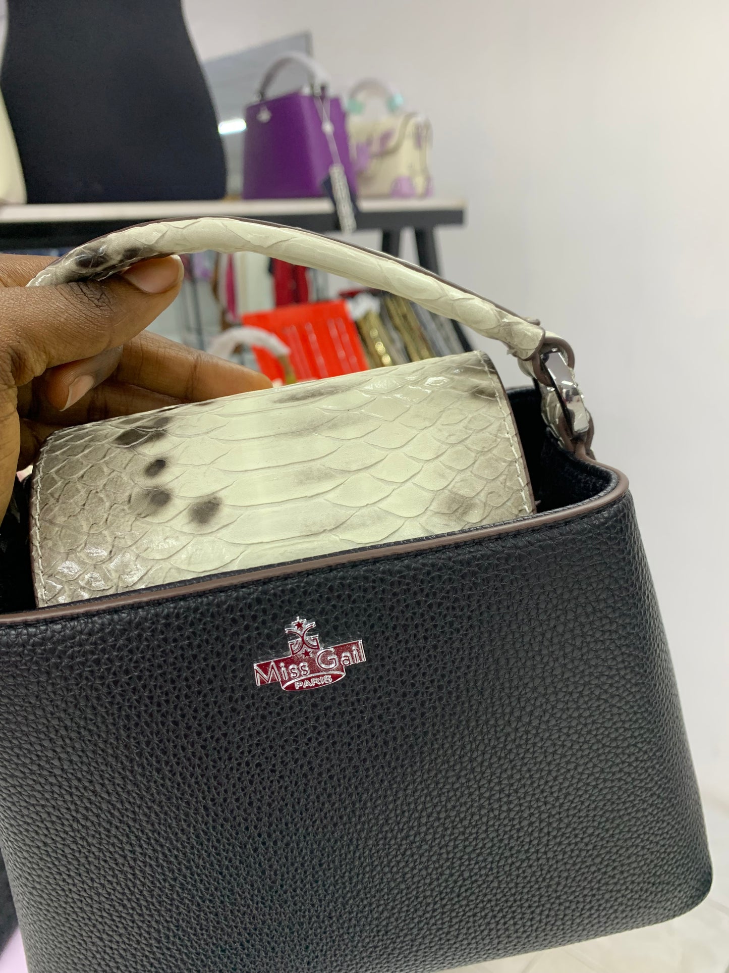 Miss Gail bag
