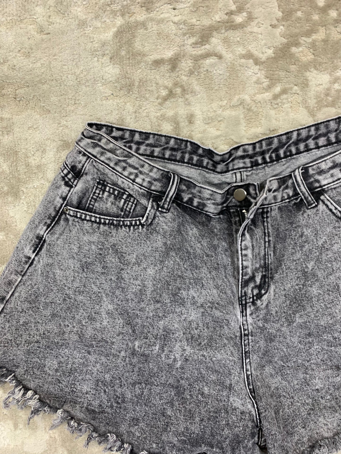 Bum short