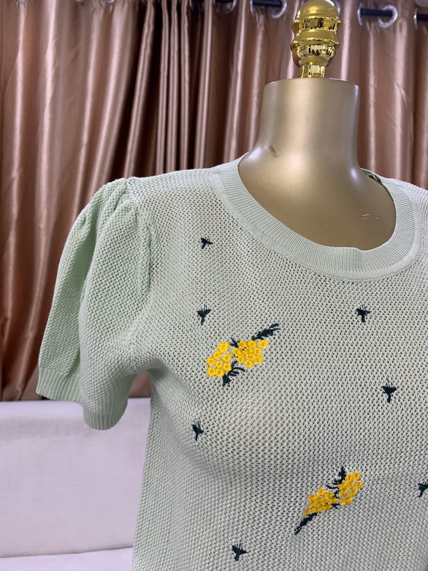 Yellow flower top MID2317