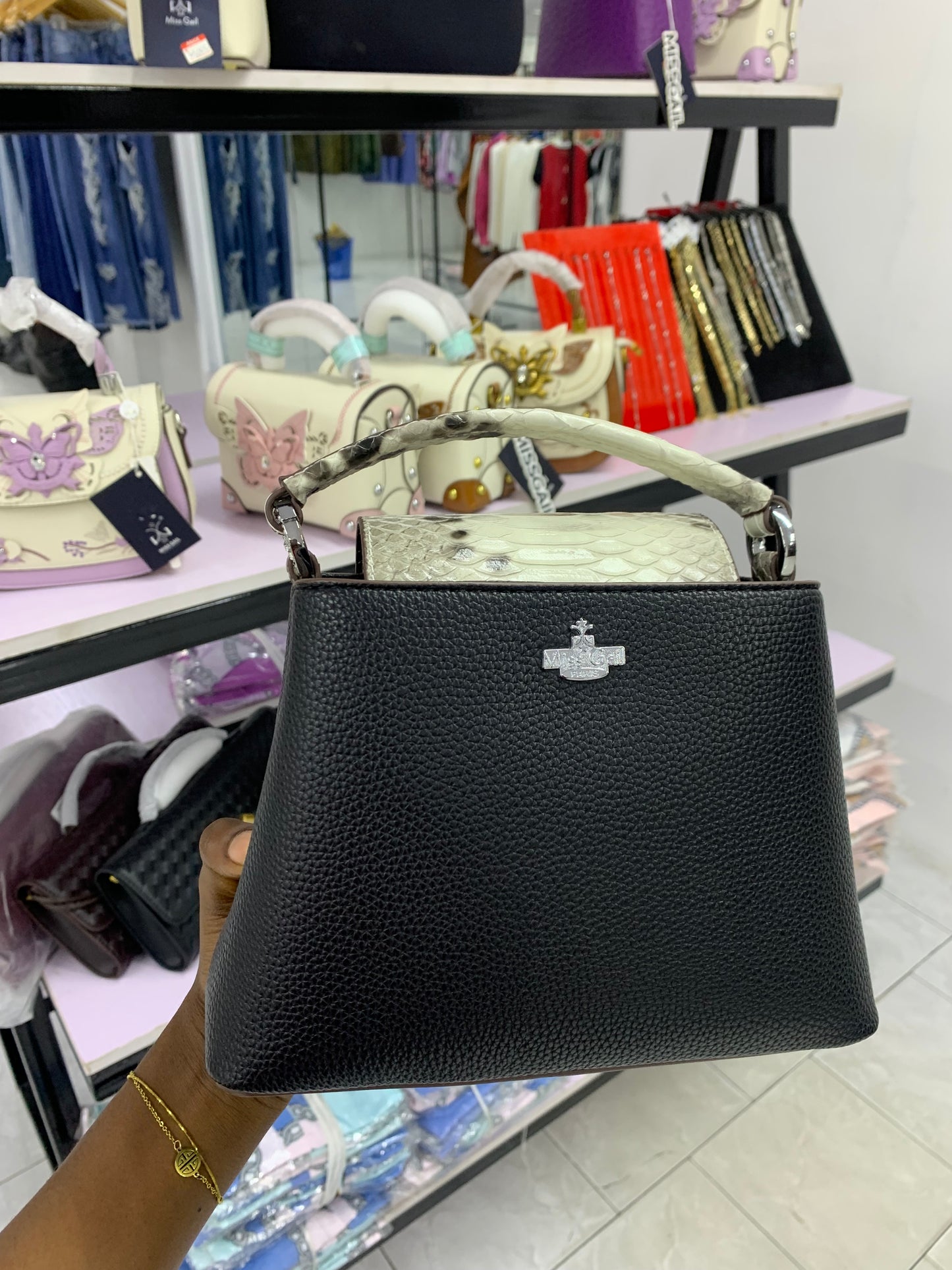 Miss Gail bag