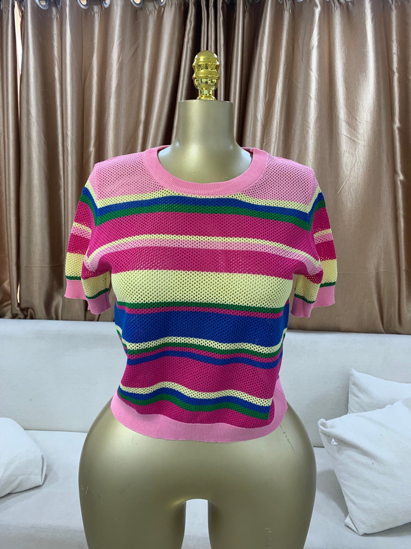 Multicolor knitted top