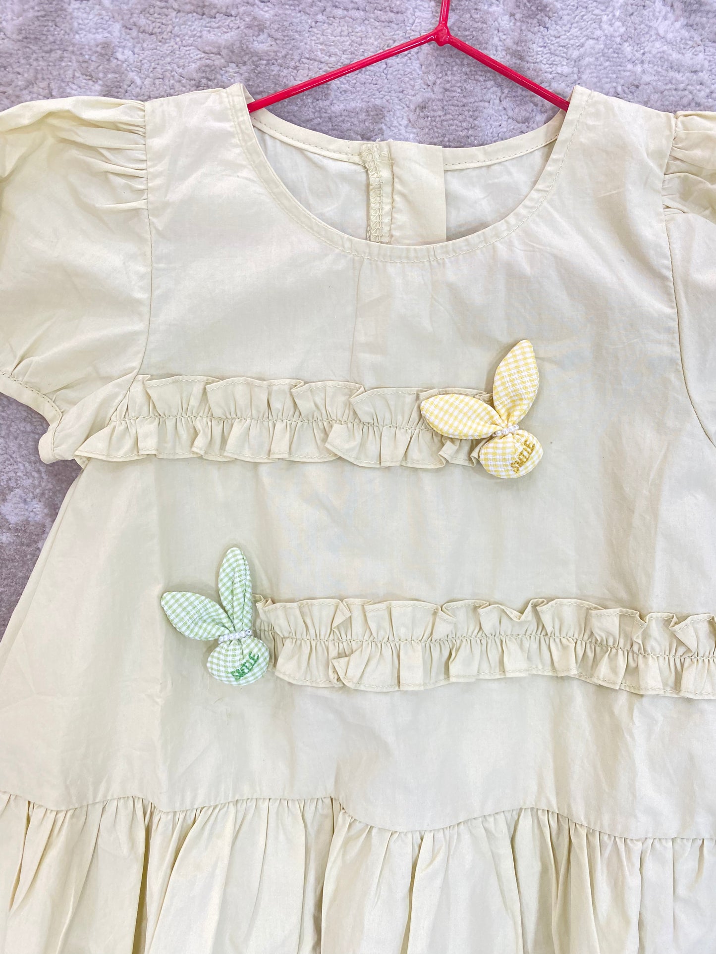 Children gown 104