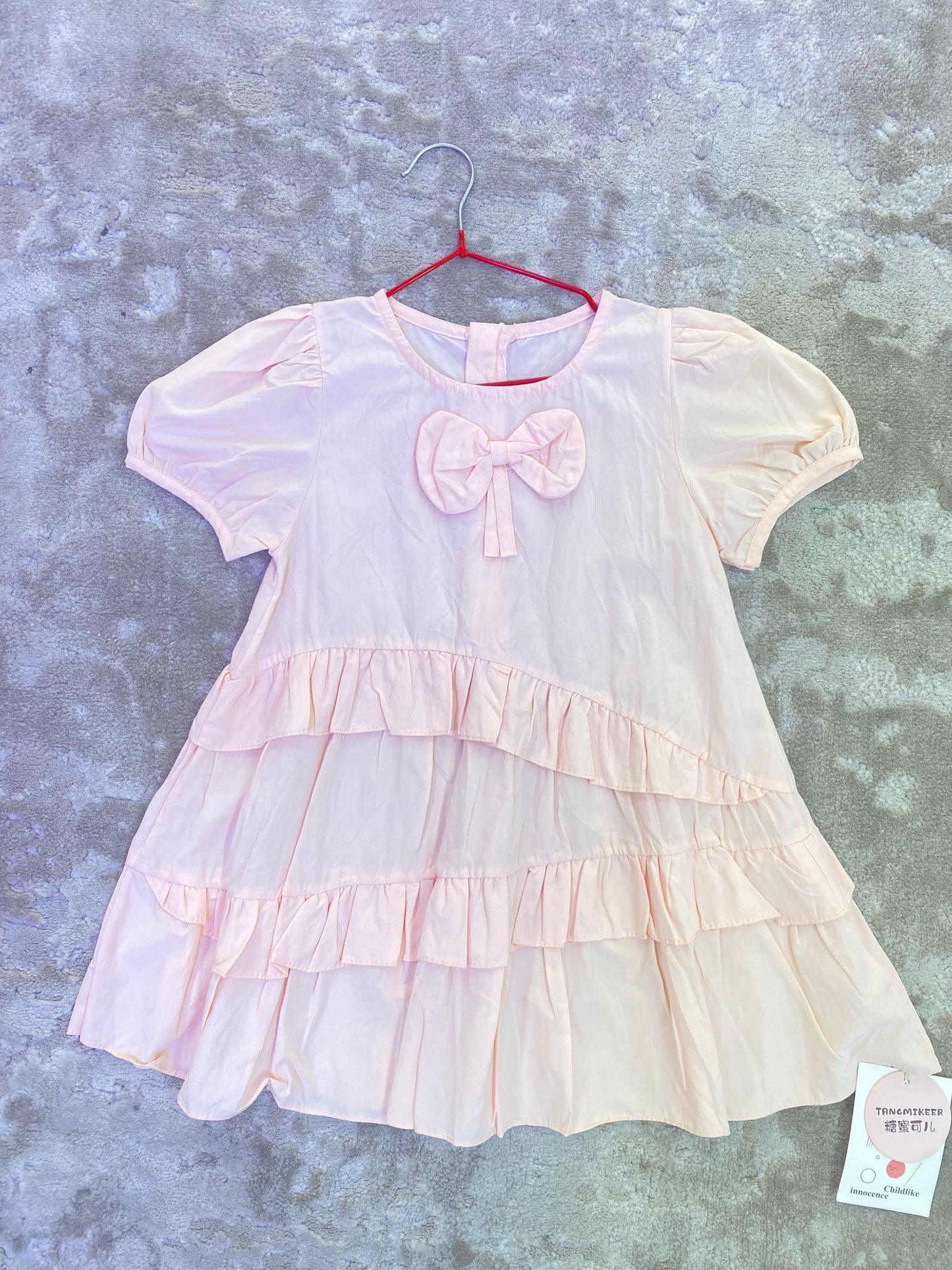 Children gown 107