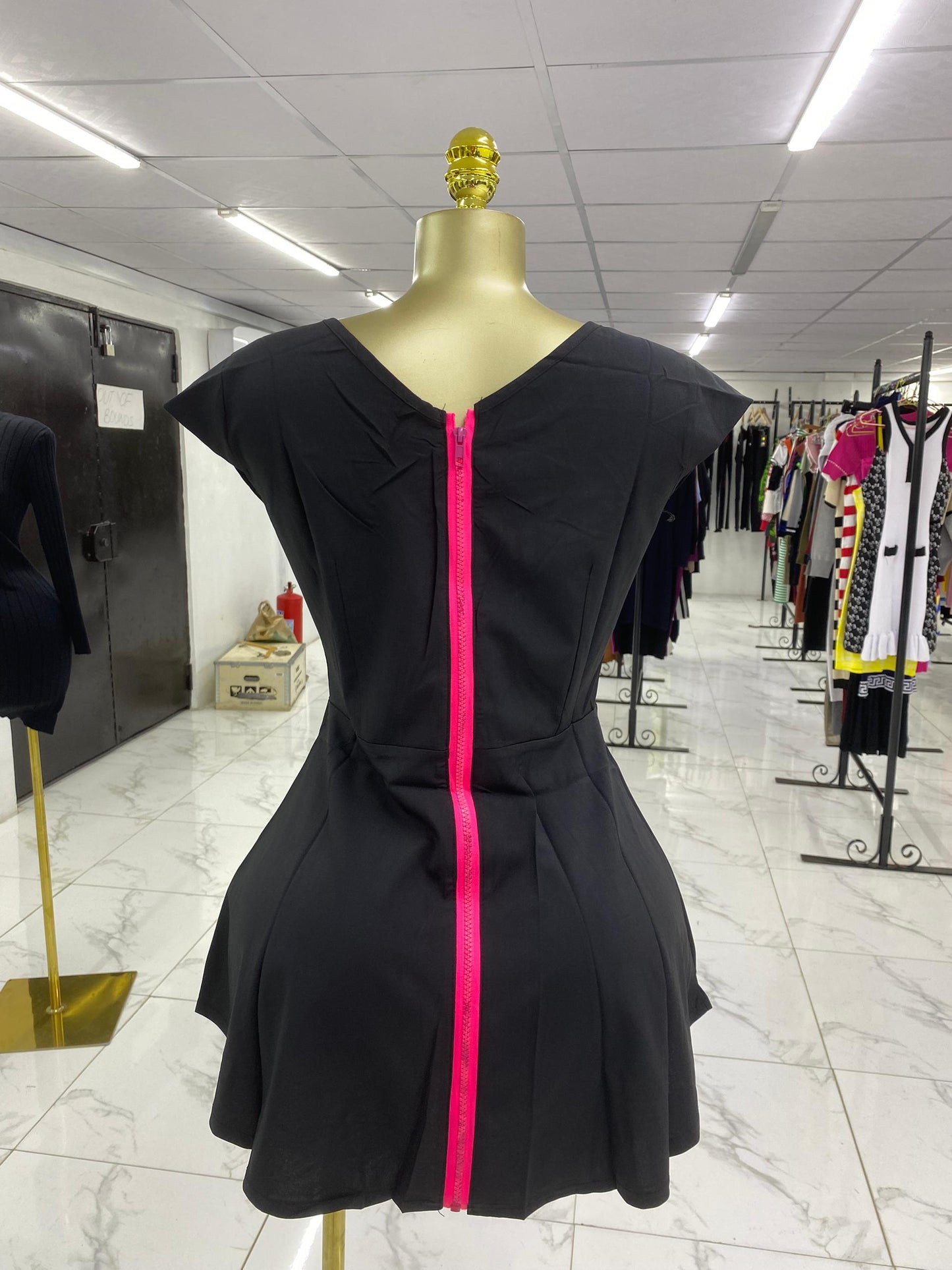 Clearance Top 239