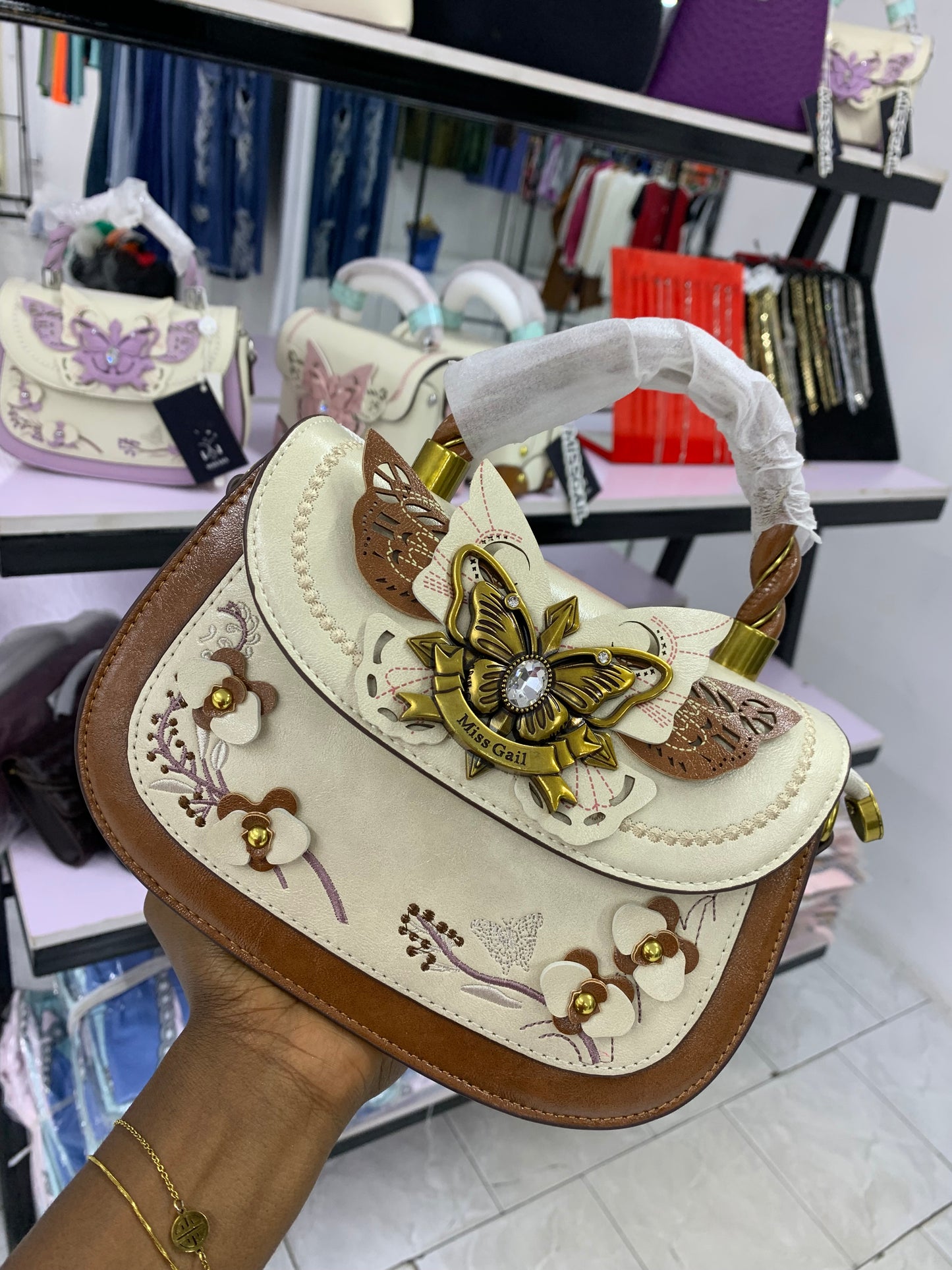 Gail bag