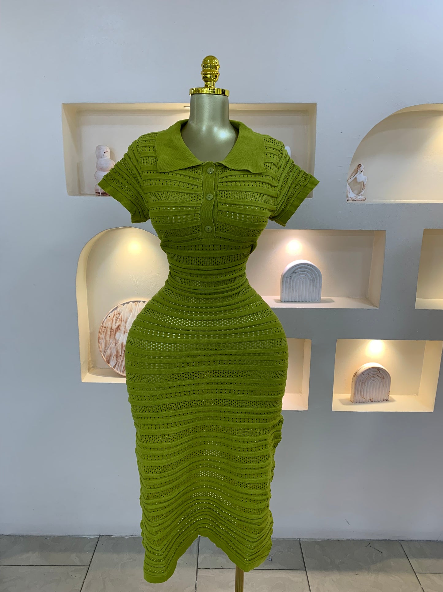 Back slit hole Dress MW1010