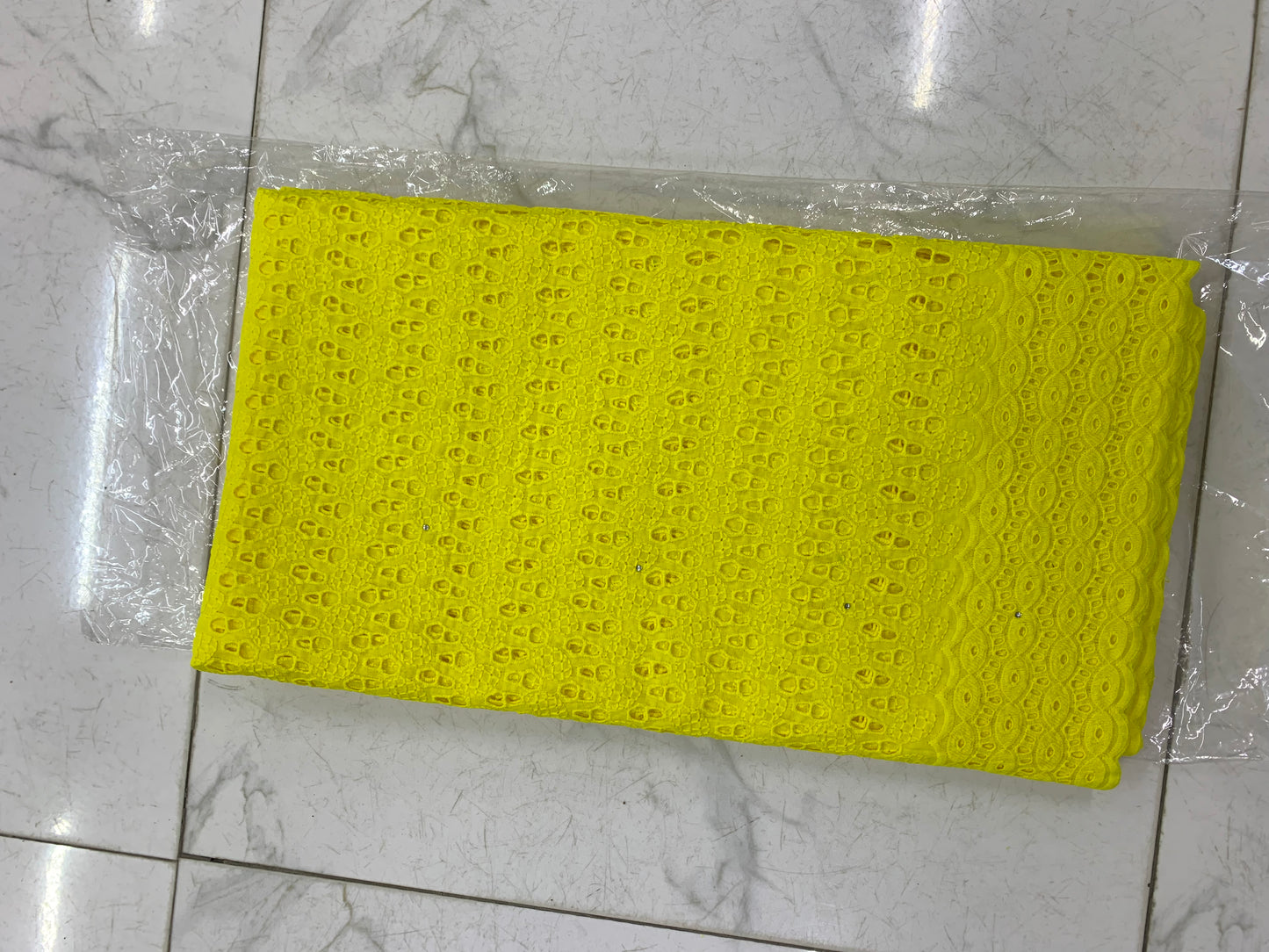 Dry lace