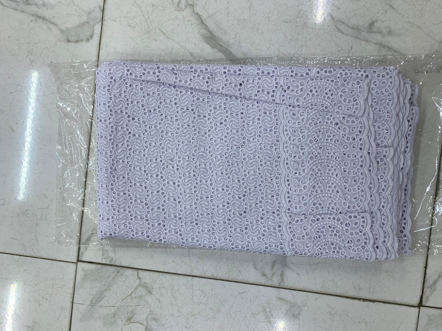 Dry lace