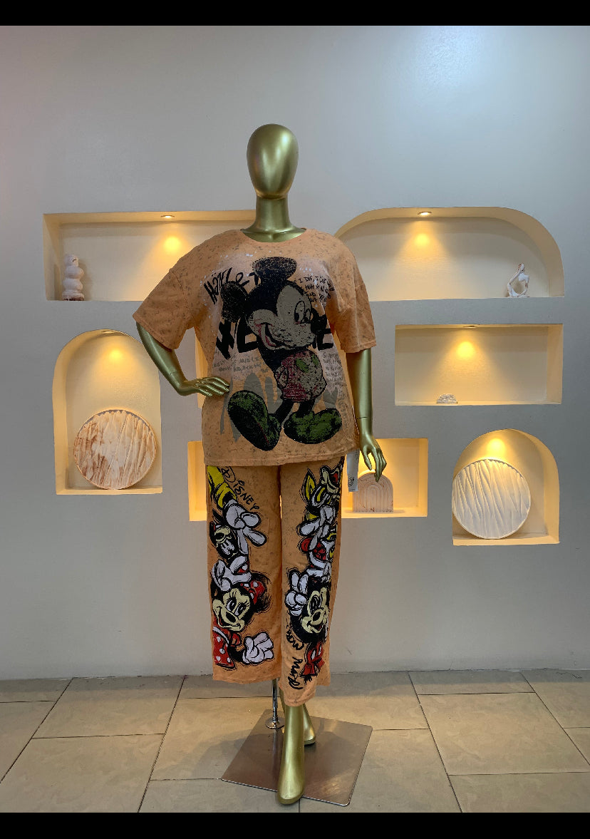 Character two piece SINGLE 93