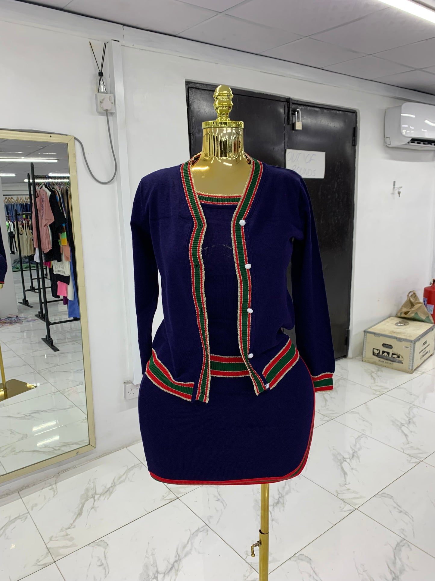 Three piece set