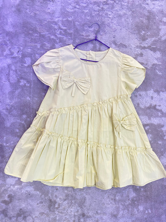 Children gown 106
