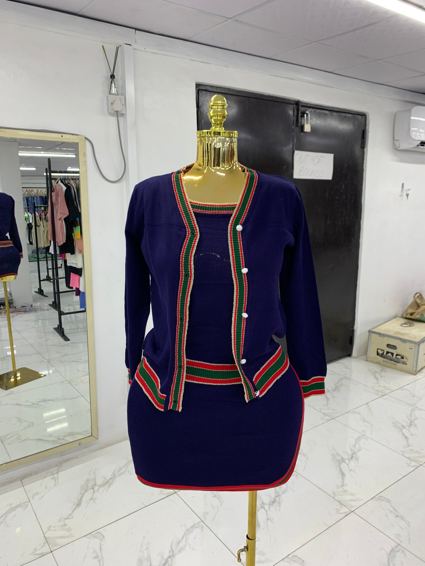 Three piece set
