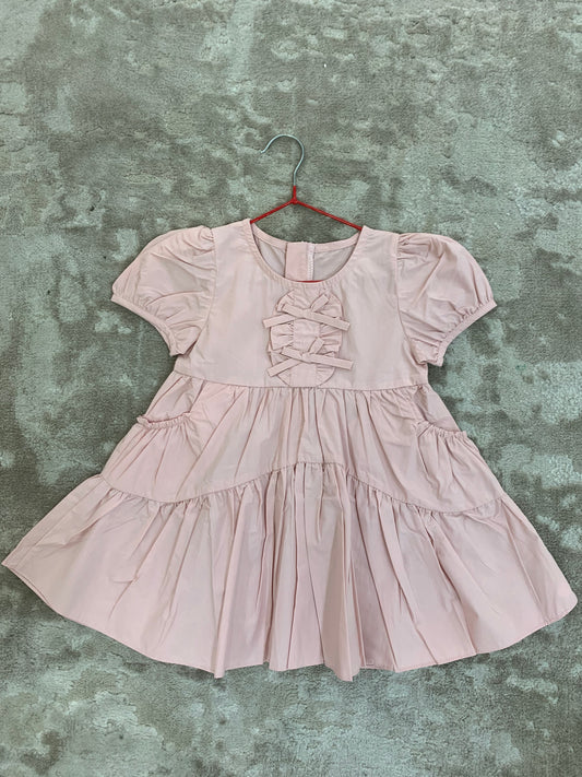 Children gown 102