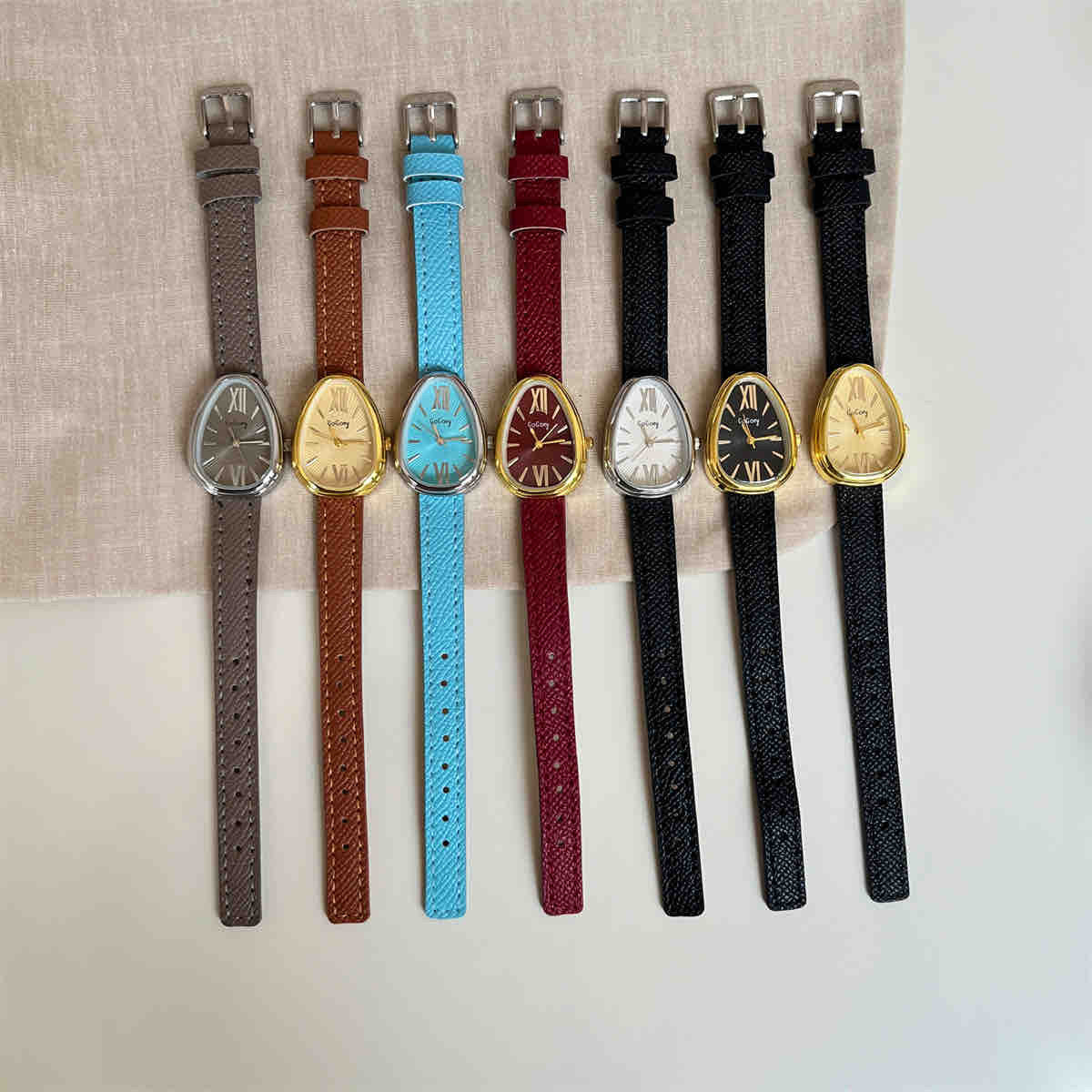 GG leather Watch