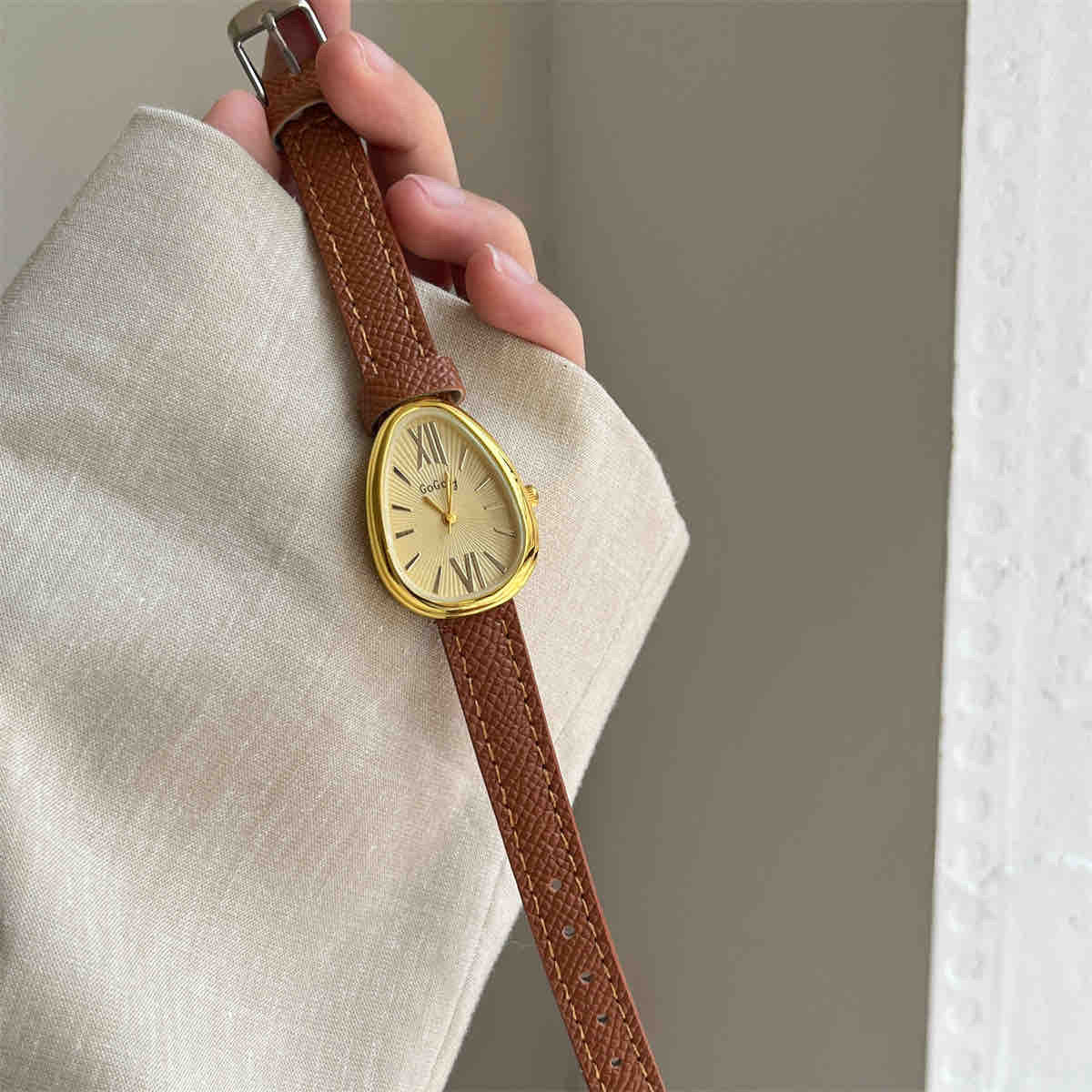GG leather Watch