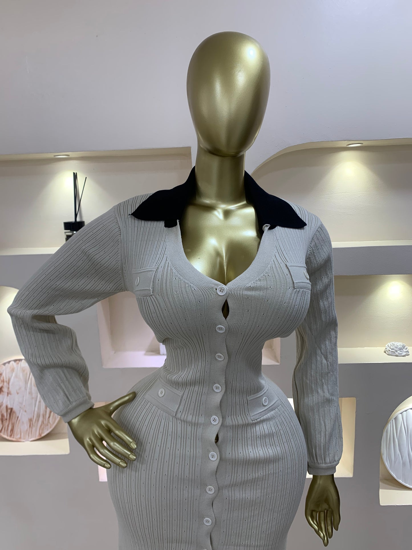 Hole collar dress TMF013