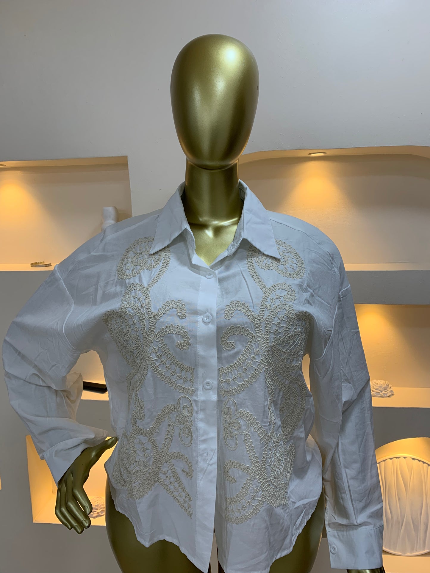 Sisi Embroidery Shirt 002 Tmf058