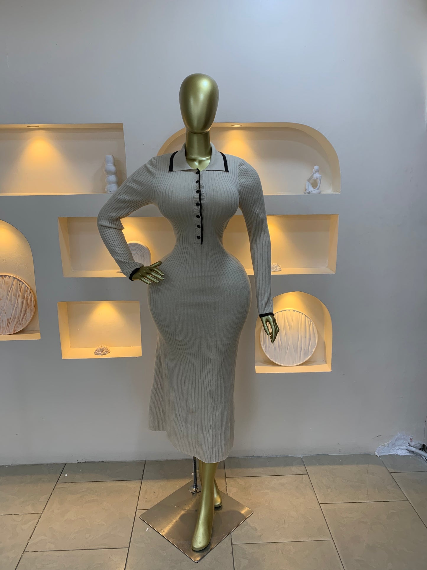 Tecrew Button Gown