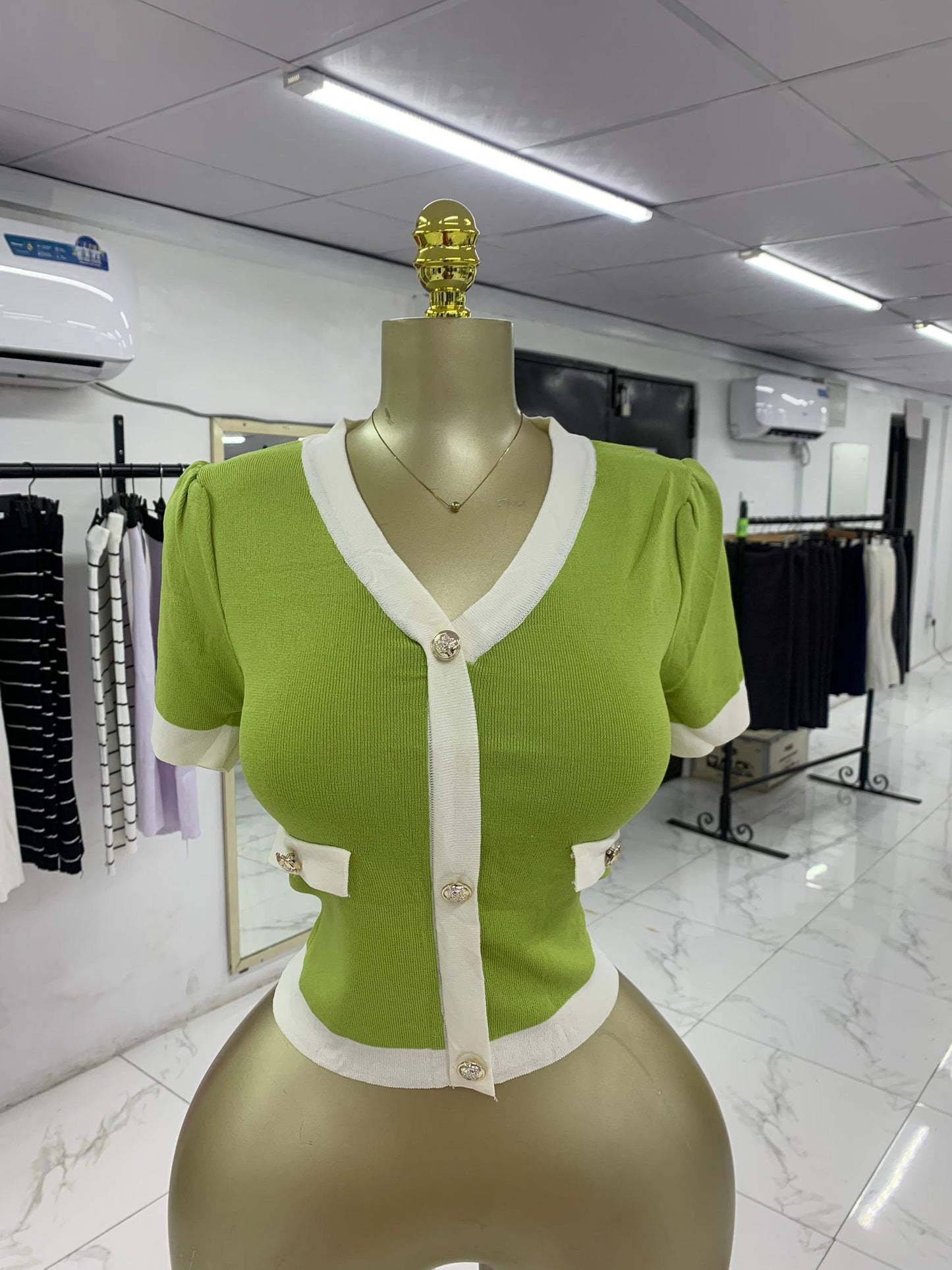 Gold Button Top MID 1234