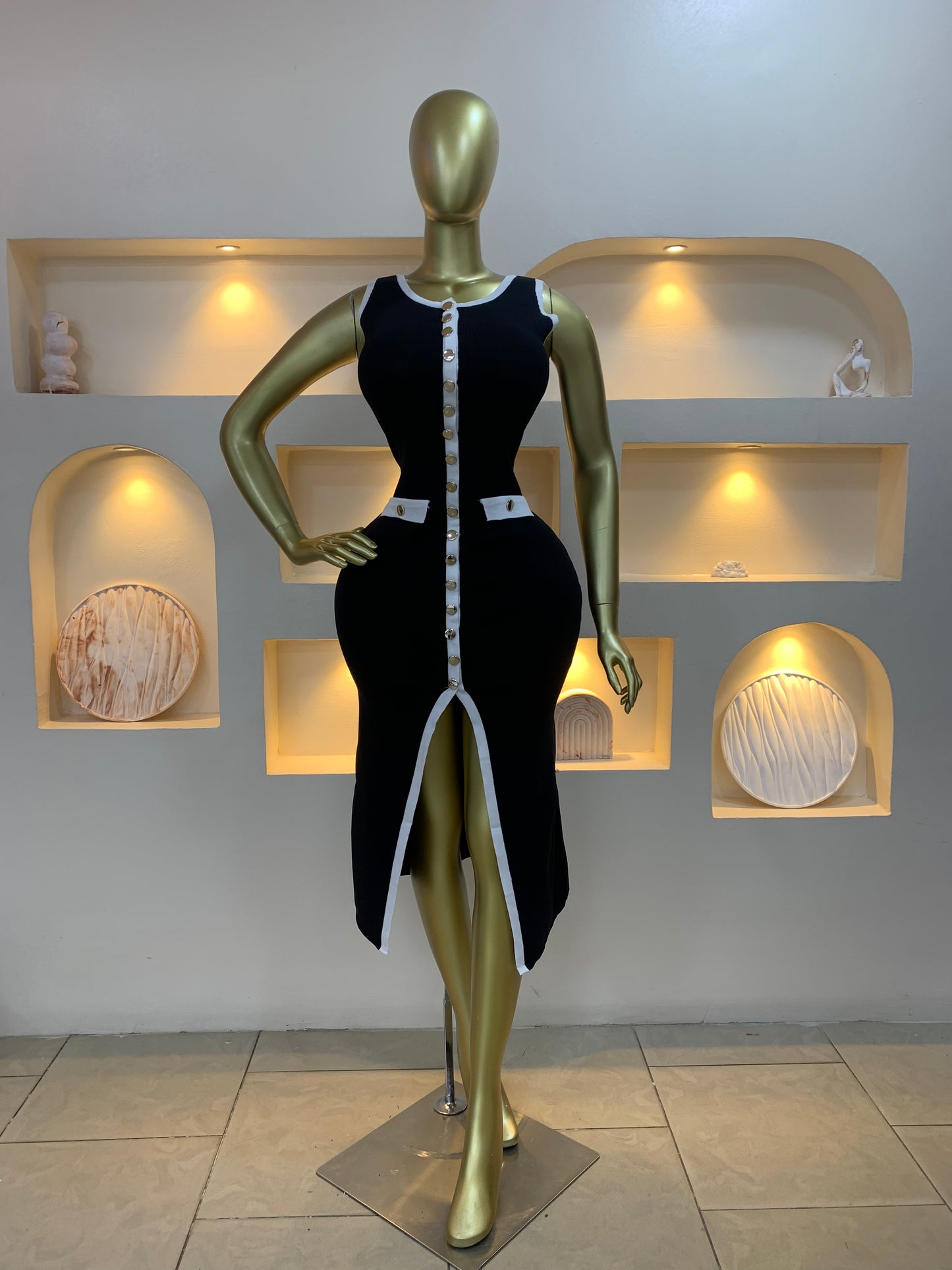 Sleeveless Gold Button Dress TWD700