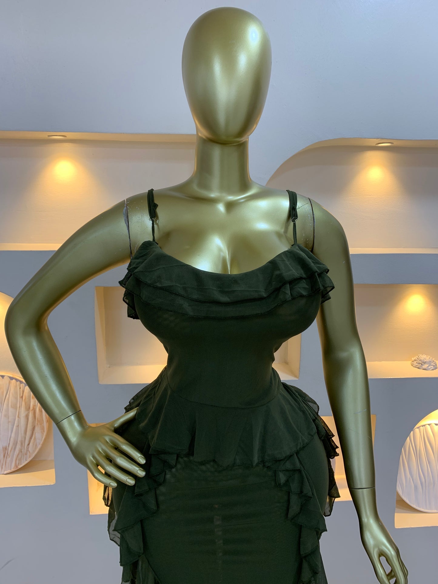 Ruffle dress MW107