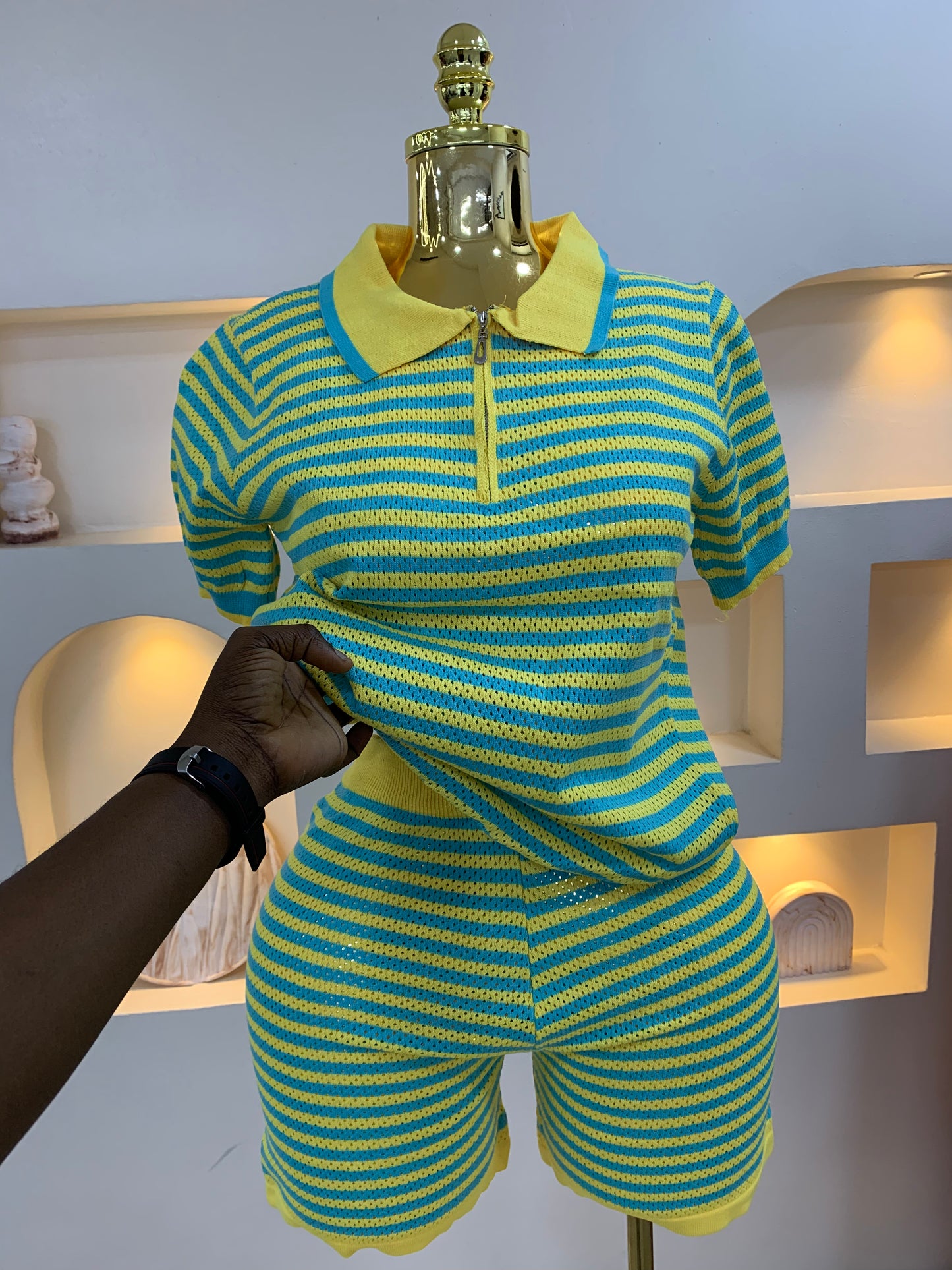 Zip up two piece MW200