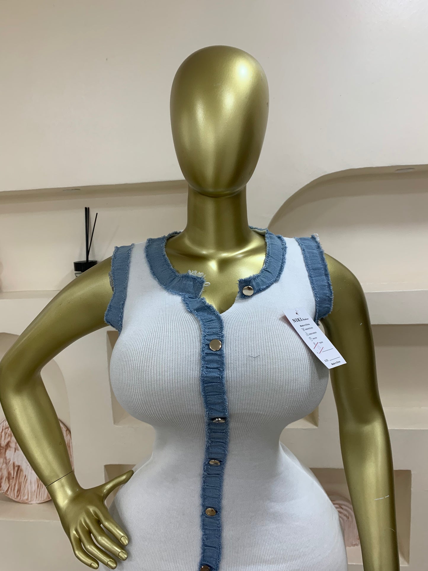 Sleeveless Denim neck dress Tmf017