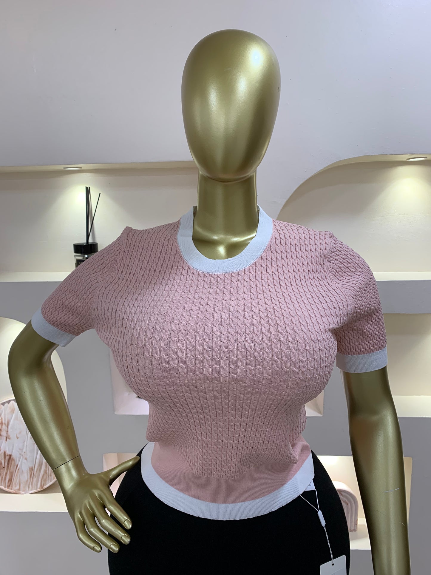 Rhak Intertwined Top Tmf018