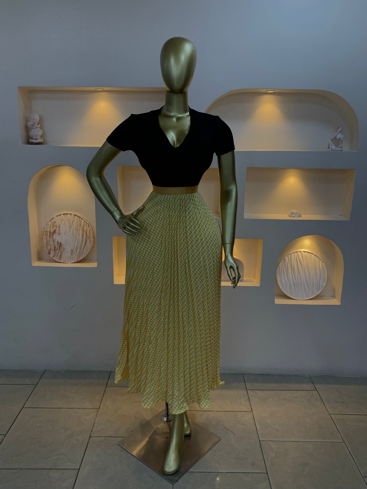 Checkers skirt MW560